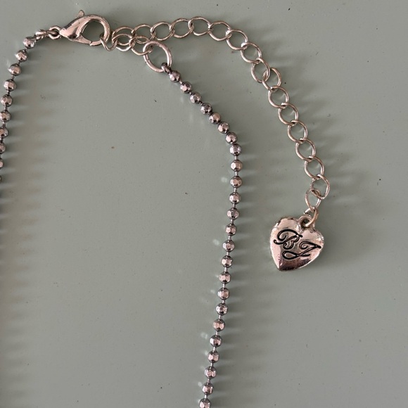 Vintage Betsey Johnson necklace- heart pendant necklace - Picture 3 of 4